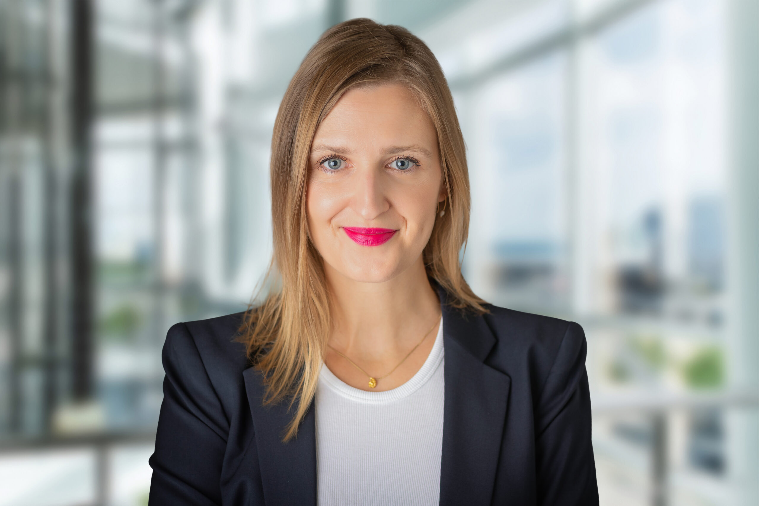 Elena Mantau Team